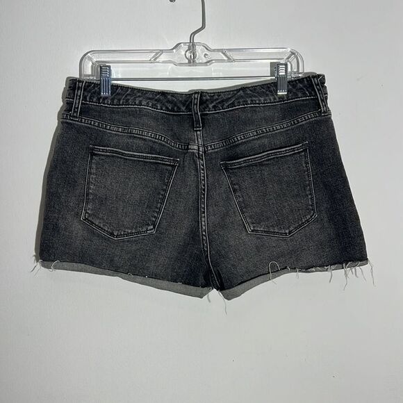 Universal Thread High Rise Shortie Faded Black Button Fly Jean Denim Shorts - Picture 4 of 7